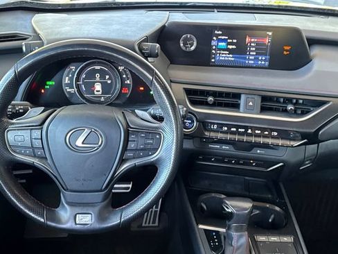 Used 2020 Lexus UX 250h F Sport AWD/4WD image 14