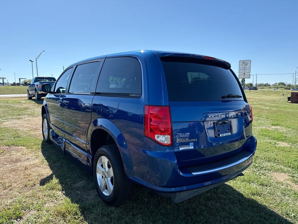 Used 2013 Dodge Grand Caravan SE FWD image 4