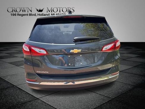 Used 2020 Chevrolet Equinox LT w/ Driver Convenience Package FWD image 6