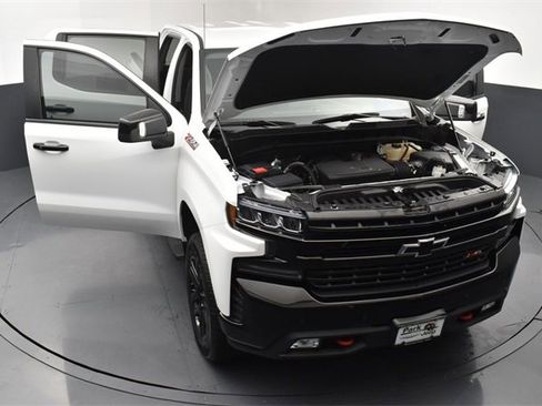 Used 2022 Chevrolet Silverado 1500 LT Trail Boss image 25