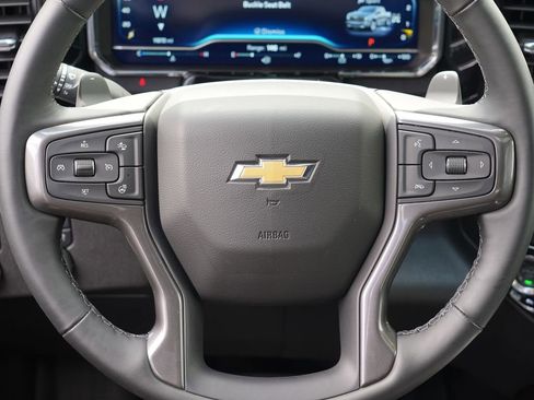 Certified 2025 Chevrolet Silverado 1500 High Country w/ High Country Premium Package AWD/4WD image 24