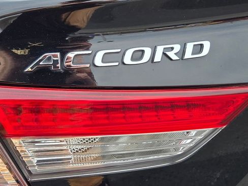 Used 2020 Honda Accord Sport image 16