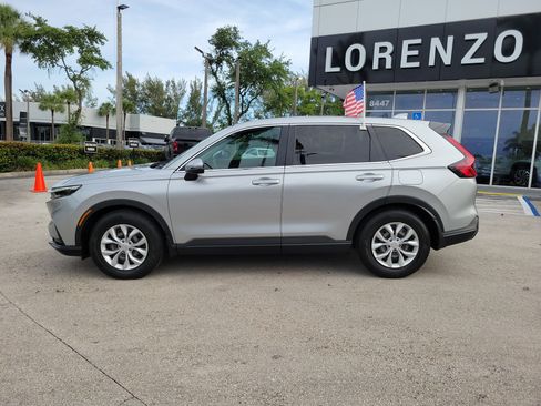 Used 2025 Honda CR-V LX image 8
