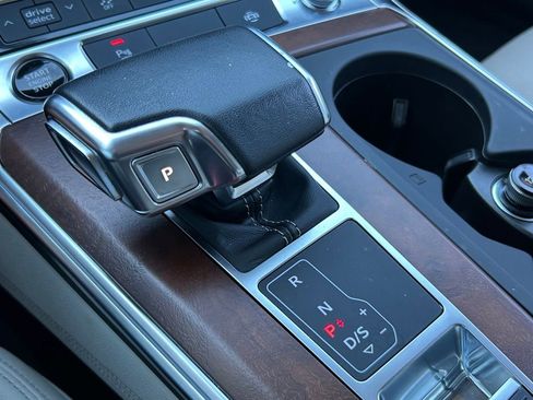 Used 2023 Audi A6 Premium Plus w/ Premium Plus Package image 43