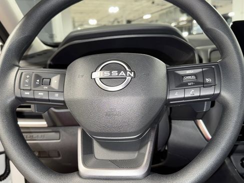 New 2026 Nissan Rogue S image 17