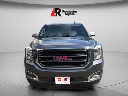Used 2019 GMC Yukon XL SLT w/ Open Road Package AWD/4WD image 2