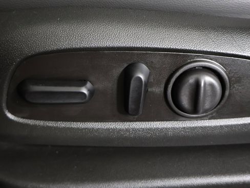 Used 2021 GMC Acadia SLT w/ Elevation Edition image 39