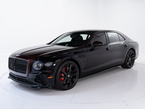 Certified 2025 Bentley Flying Spur Plug-In Hybrid image 1