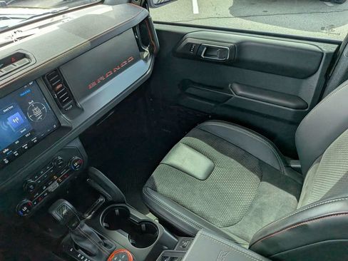 Used 2025 Ford Bronco Raptor AWD/4WD image 16