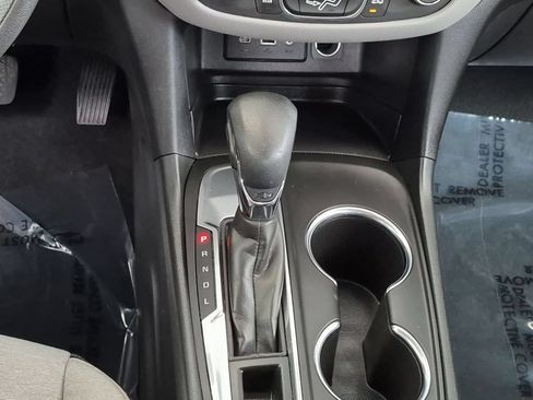 Used 2024 Chevrolet Equinox LS FWD image 20