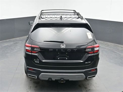 Used 2023 Honda Pilot Elite image 39