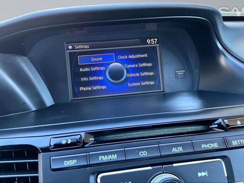 Used 2017 Honda Accord Sport image 5