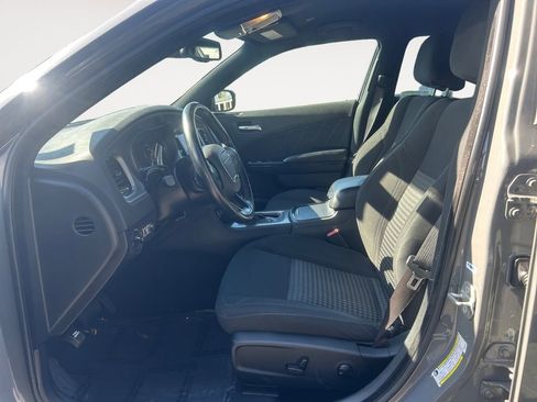 Used 2023 Dodge Charger SXT w/ Blacktop Package AWD/4WD image 16