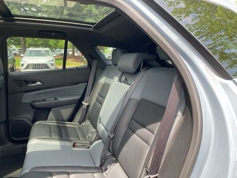 Used 2024 Honda Prologue Touring image 14