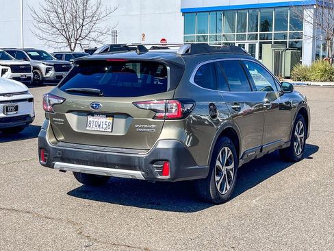 Used 2021 Subaru Outback Touring XT image 4