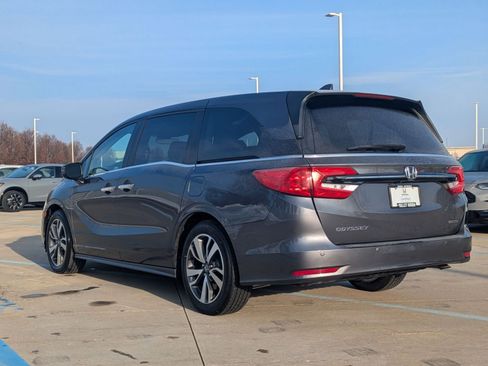 Certified 2023 Honda Odyssey Touring image 8