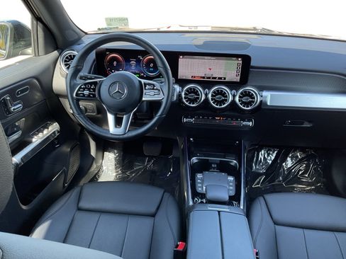 Used 2023 Mercedes-Benz EQB 300 4MATIC image 14