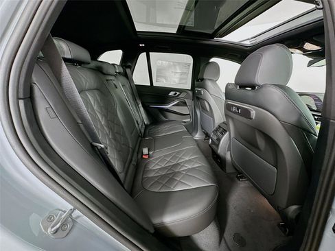 New 2026 BMW X5 xDrive40i w/ M Sport Package image 28