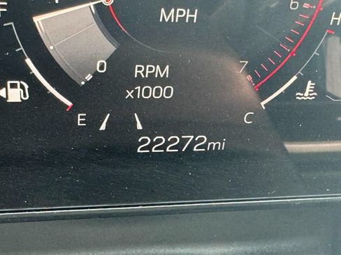 Used 2025 GMC Terrain Elevation w/ Elevation Premium Package AWD/4WD image 28