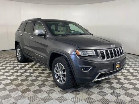 Used 2014 Jeep Grand Cherokee Limited w/ Luxury Group II AWD/4WD image 18