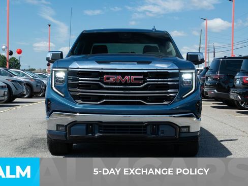 Used 2024 GMC Sierra 1500 SLT AWD/4WD image 4