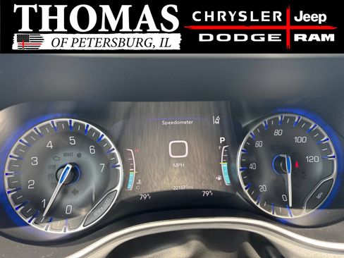 Used 2024 Chrysler Pacifica Touring-L w/ S Appearance Package FWD image 16
