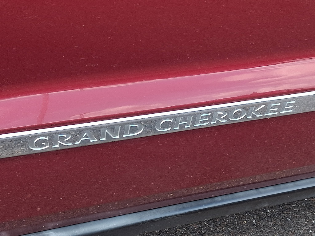 Used 2012 Jeep Grand Cherokee Overland AWD/4WD image 33