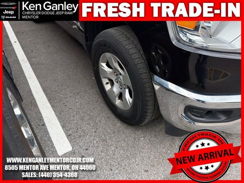Used 2020 RAM 1500 Big Horn AWD/4WD image 11