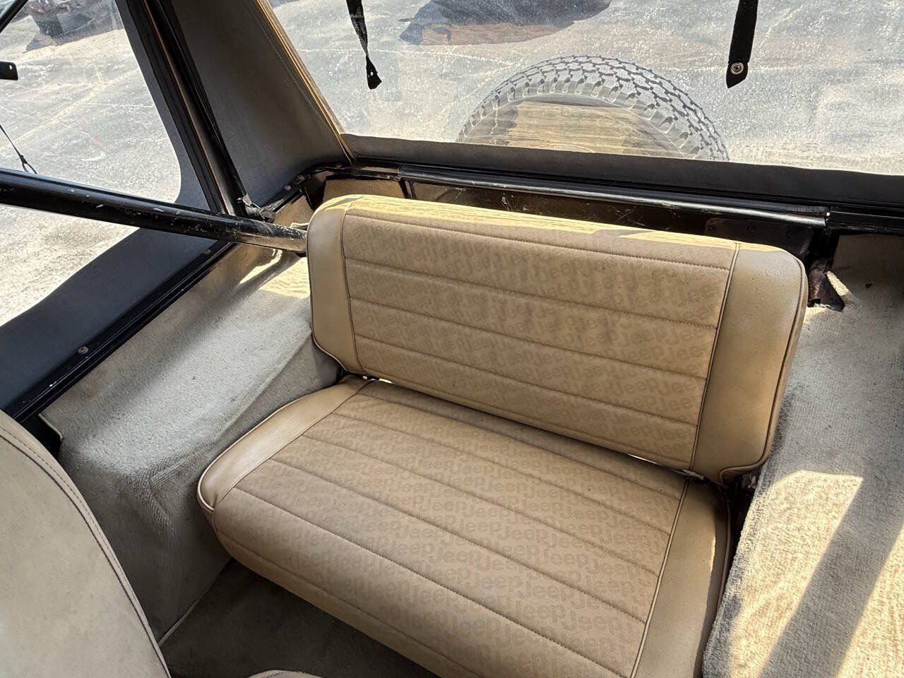 Used 1991 Jeep Wrangler S AWD/4WD image 14