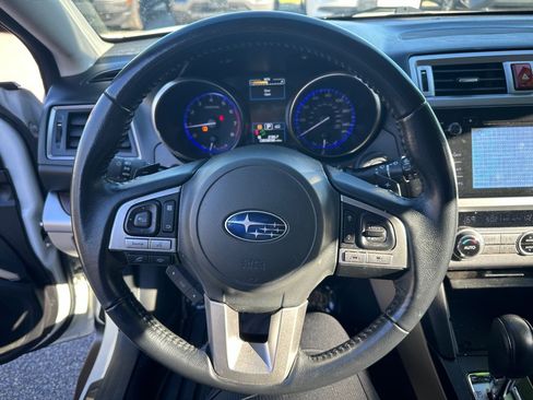 Used 2015 Subaru Forester 2.5i Premium image 17