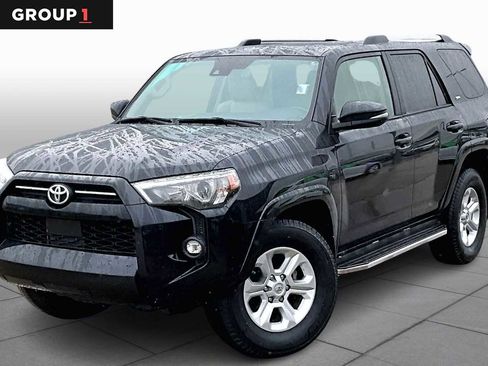 Used 2021 Toyota 4Runner SR5 Premium image 1