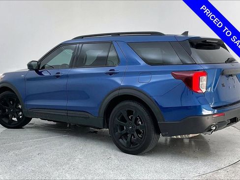 Used 2023 Ford Explorer ST-Line w/ Class IV Trailer Tow Package image 17