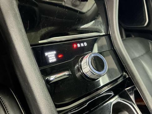 Used 2022 Jeep Grand Cherokee Limited AWD/4WD image 18