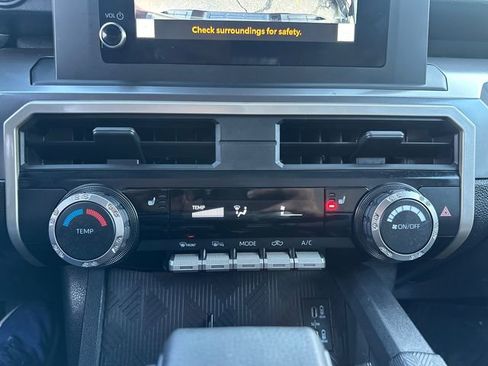 Certified 2025 Toyota Tacoma SR5 image 38