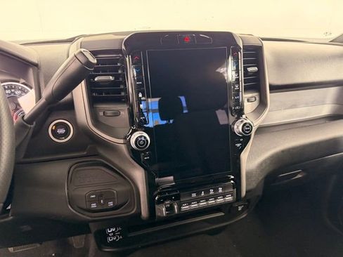 New 2026 RAM 2500 Tradesman AWD/4WD image 21
