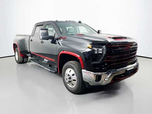 Used 2024 Chevrolet Silverado 3500 LTZ w/ LTZ Plus Package AWD/4WD image 1