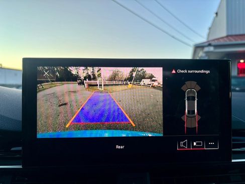 Used 2022 Audi S5 Premium w/ Convenience Package image 18