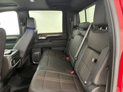Used 2024 Chevrolet Silverado 2500 High Country w/ High Country Premium Package AWD/4WD image 17