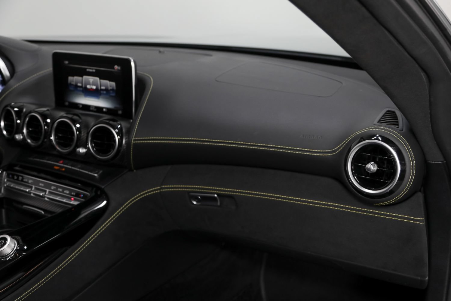 Used 2018 Mercedes-Benz AMG GT C image 33