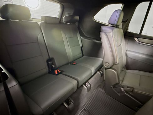 New 2026 GMC Acadia AT4 w/ Luxury Package AWD/4WD image 22