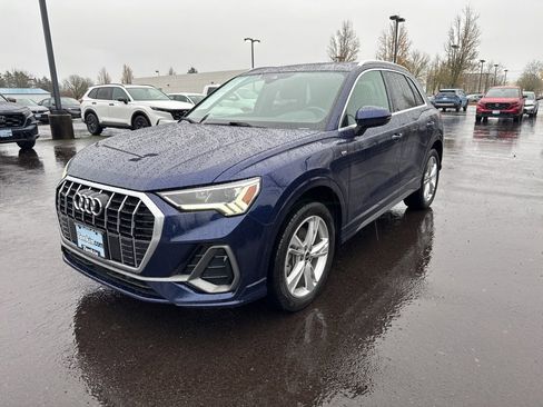 Used 2021 Audi Q3 2.0T Premium Plus w/ Premium Plus Package image 33