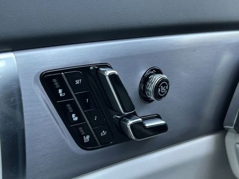 New 2026 Cadillac Vistiq Sport image 22