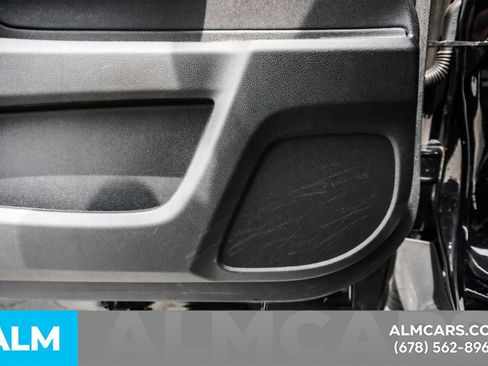 Used 2022 Honda Pilot Black Edition image 57