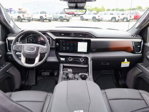 New 2026 GMC Sierra 1500 Denali w/ Technology Package AWD/4WD image 12