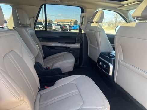 Used 2024 Ford Expedition Max Limited image 26