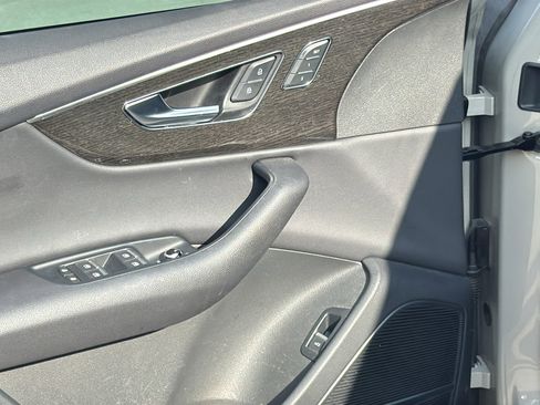 Used 2022 Audi Q7 2.0T Premium Plus w/ Premium Plus Package image 13