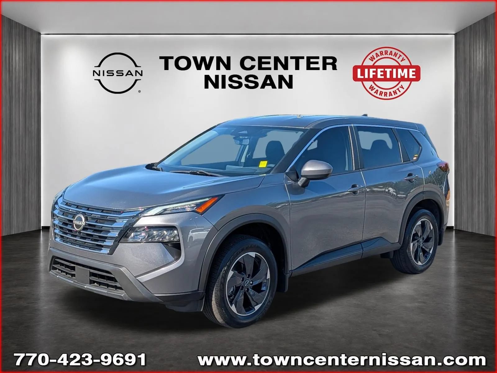 Used 2024 Nissan Rogue SV AWD/4WD image 3