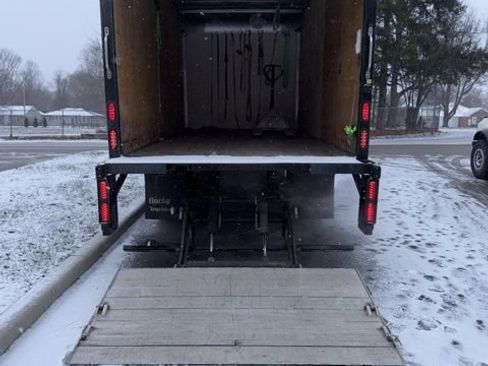 Used 2015 Ford F450 XL w/ XL Value Package image 9