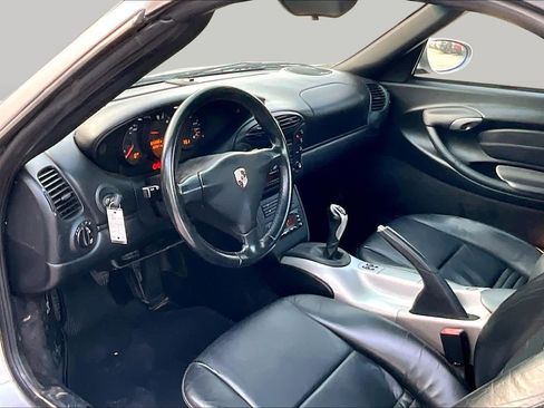 Used 2002 Porsche Boxster RWD image 5