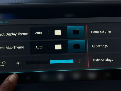 Used 2019 Jaguar F-TYPE Convertible image 25